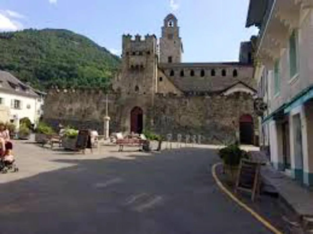 Studio Avec Vue Sur Montagne A Luz Saint Sauveur 32M² + Terrasse لوز سانت سوفير شقة لوز سانت سوفير